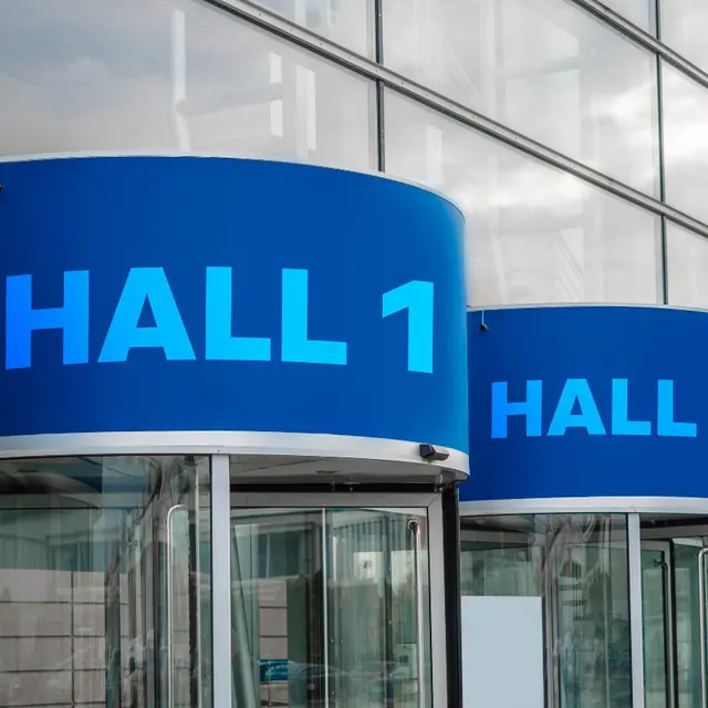 Avery 777 Cast Film 60mic 