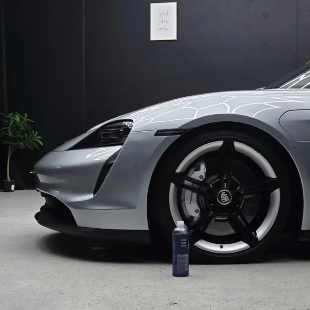 Ewocar NewGum Plastic & Tyre Renewer 