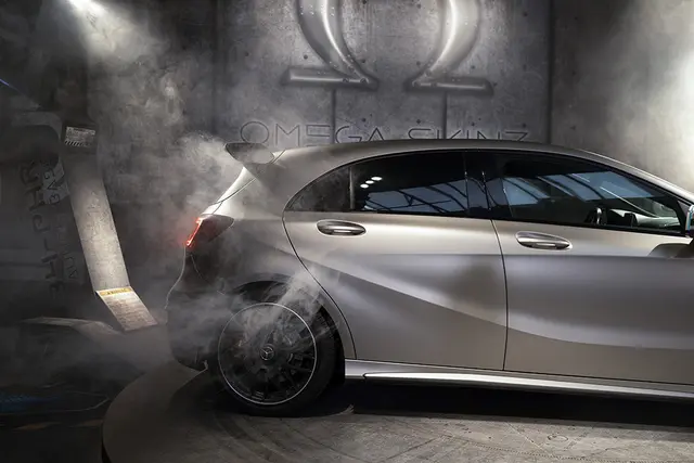 Omega Skinz OS-619 Dark Robot 1,52x20m 